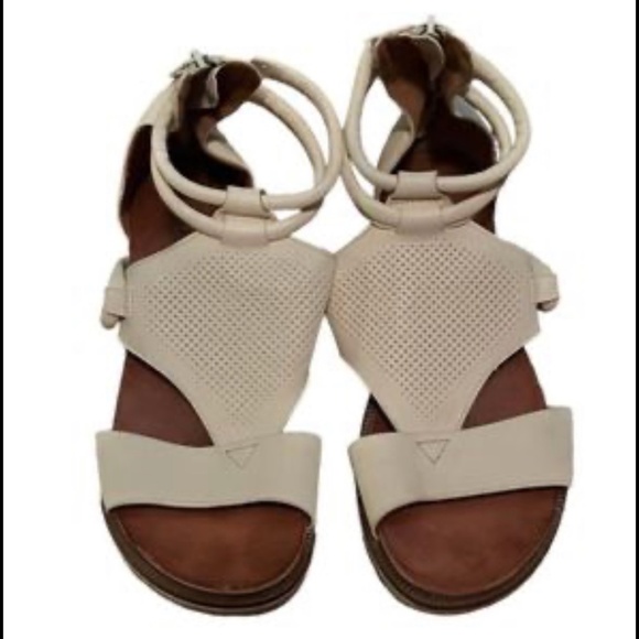 MJUS sandals - Picture 1 of 1